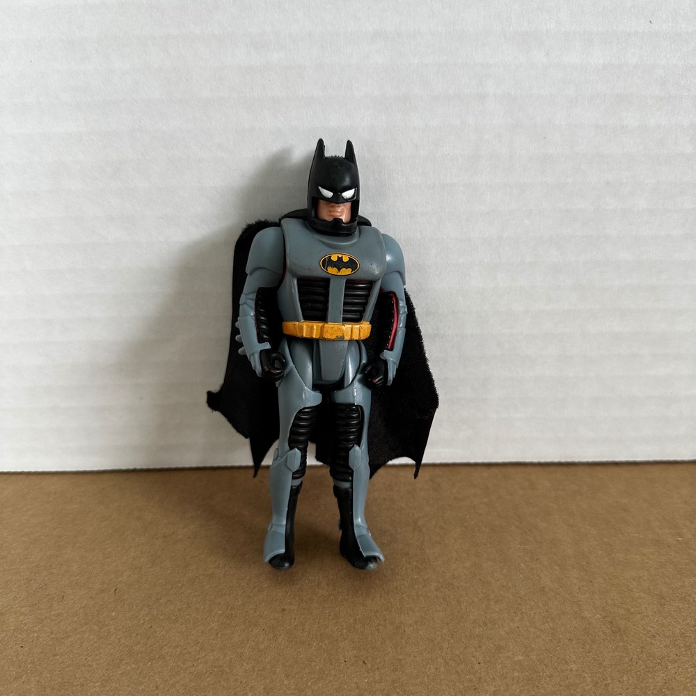 Kenner Batman Action Figure 5" The Animated Series Snap-On Armor Vintage 1992